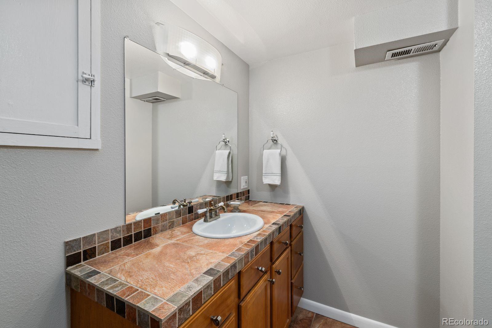 MLS Image #38 for 1872 s marion street,denver, Colorado