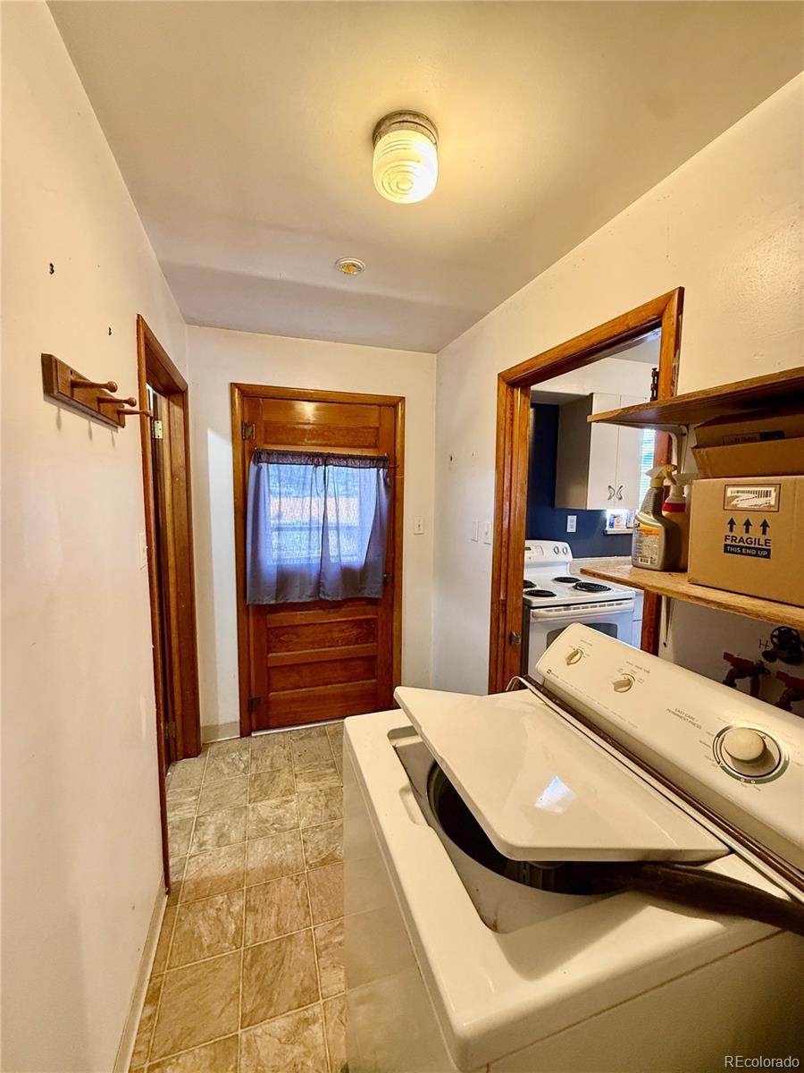 MLS Image #11 for 215 n main ,cheraw, Colorado