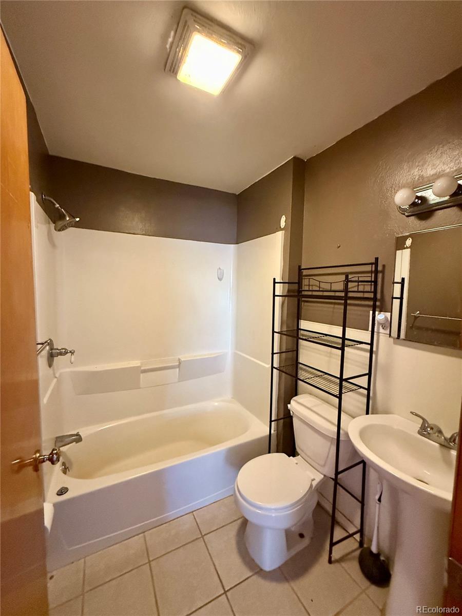 MLS Image #4 for 215 n main ,cheraw, Colorado