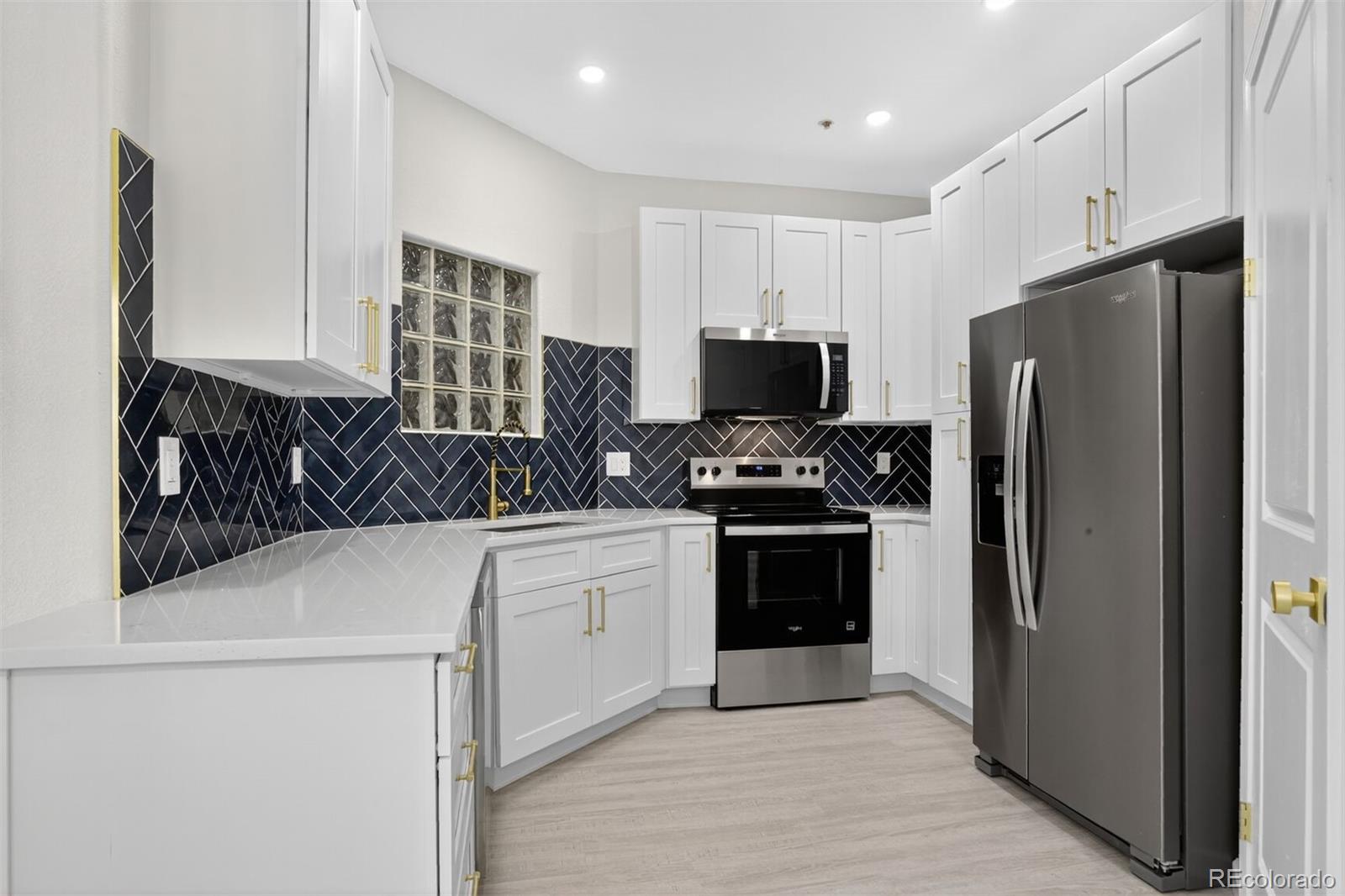 MLS Image #6 for 1631 w canal circle,littleton, Colorado