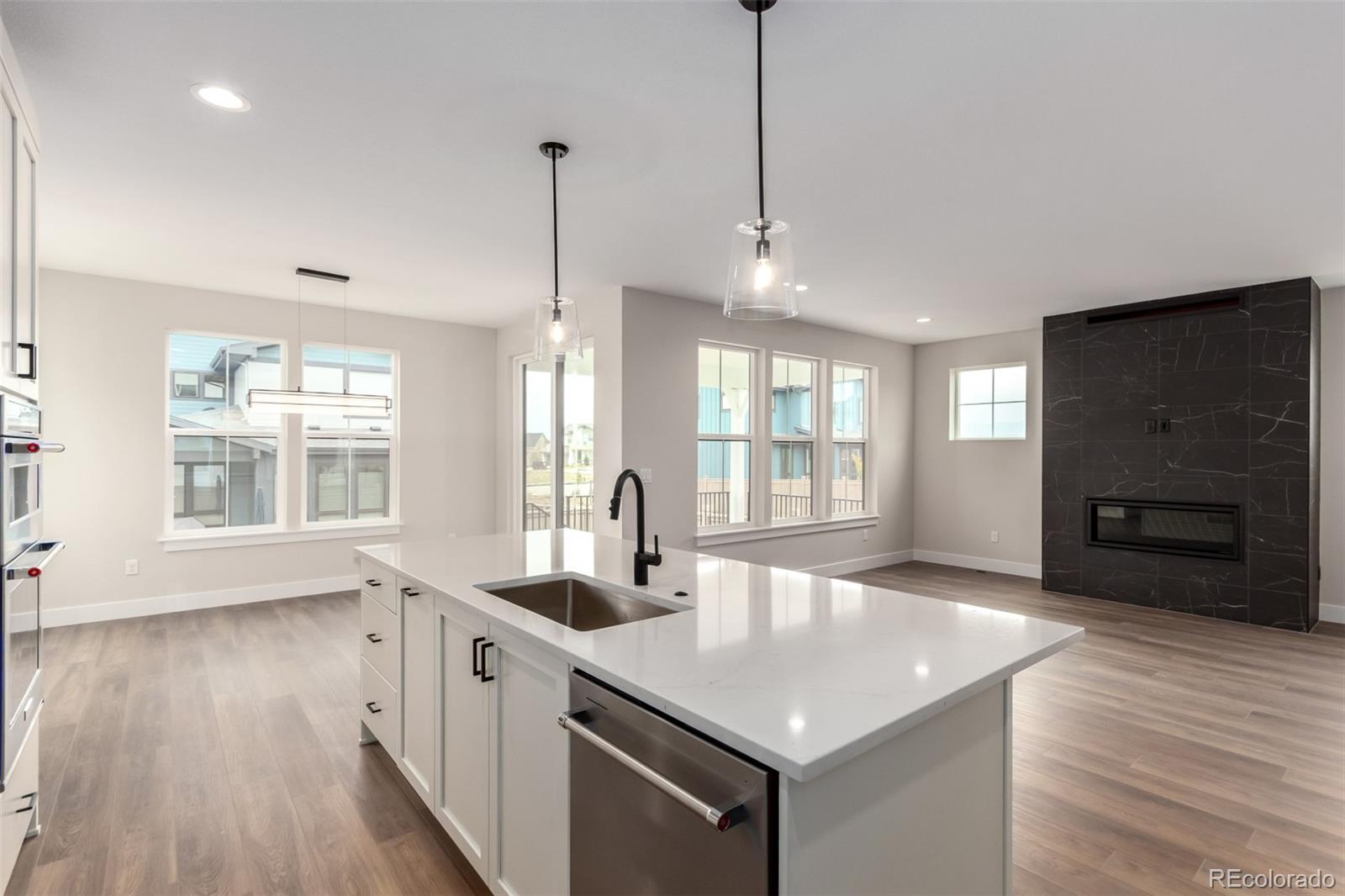 MLS Image #13 for 5611  wheaton avenue,longmont, Colorado