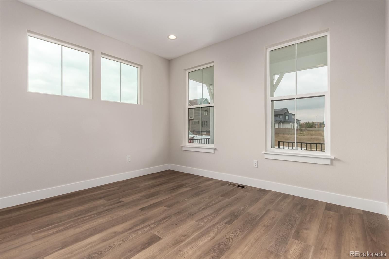 MLS Image #30 for 5611  wheaton avenue,longmont, Colorado