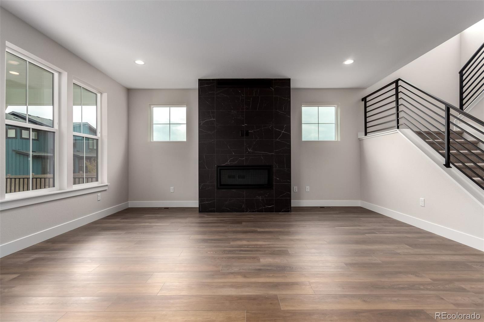 MLS Image #6 for 5611  wheaton avenue,longmont, Colorado