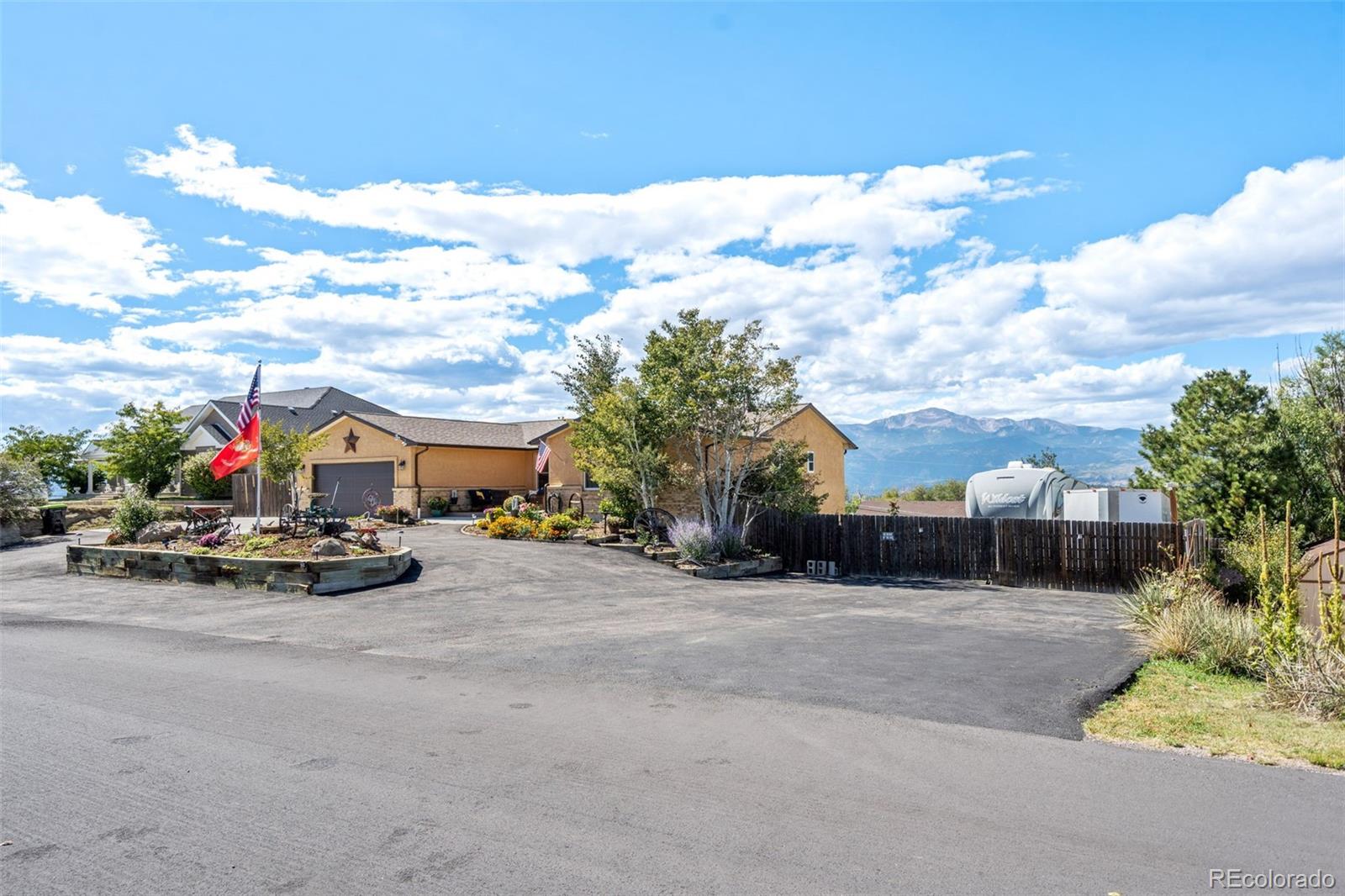 MLS Image #4 for 5160  sapphire drive,colorado springs, Colorado
