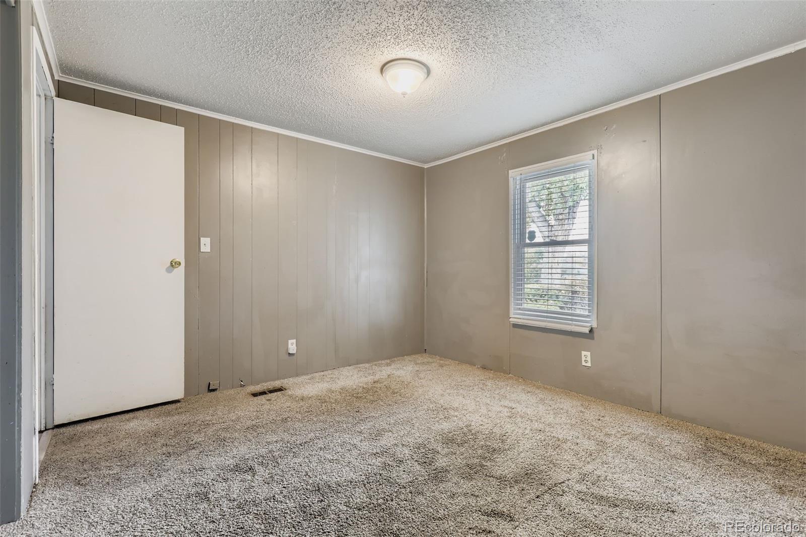 MLS Image #12 for 5540  vallejo street,denver, Colorado