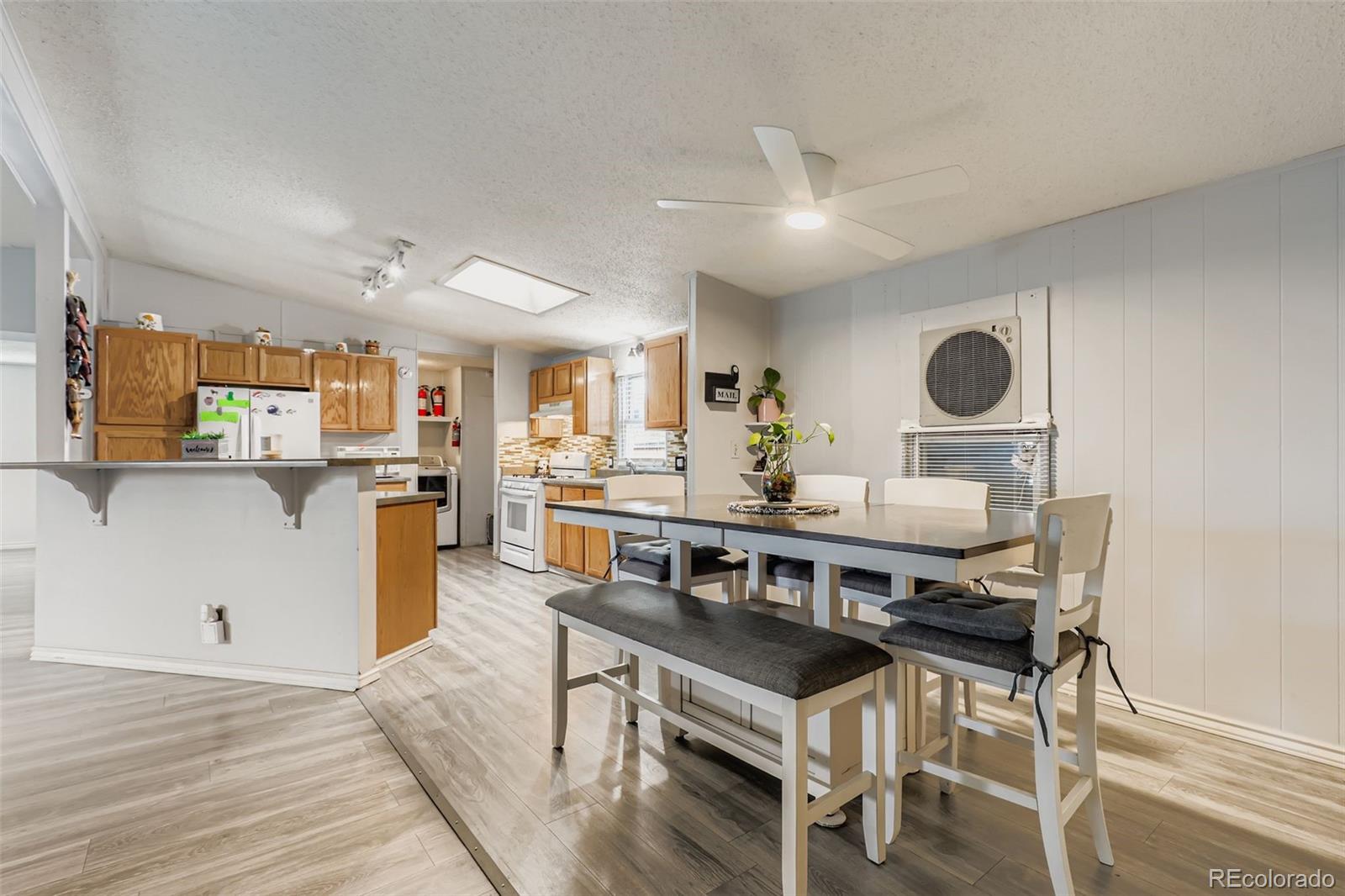 MLS Image #4 for 5540  vallejo street,denver, Colorado