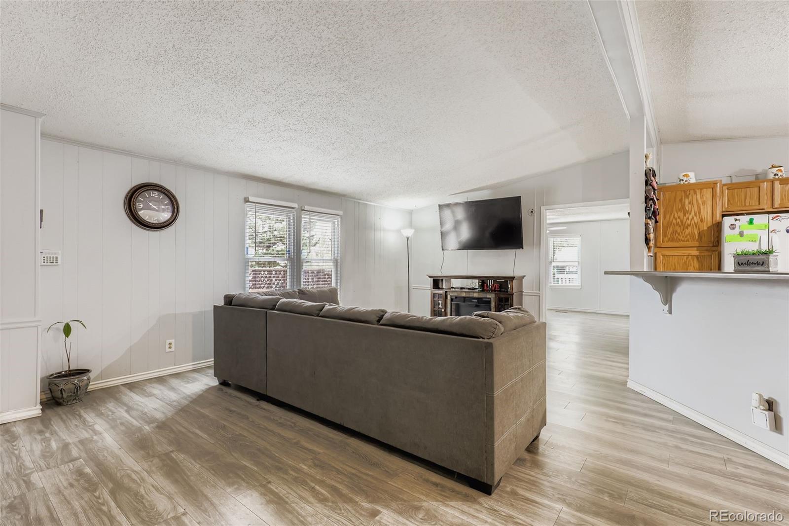 MLS Image #7 for 5540  vallejo street,denver, Colorado