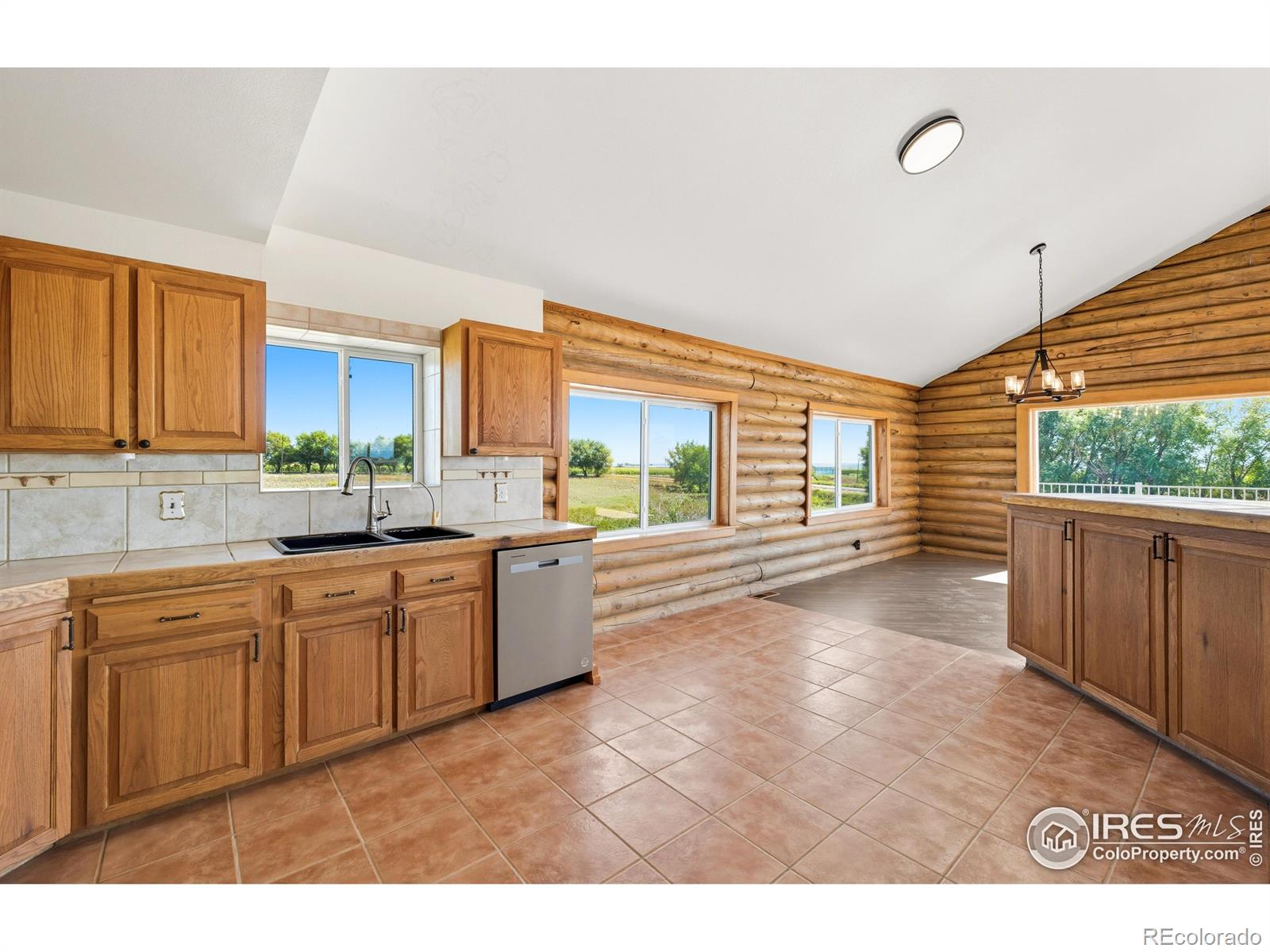 MLS Image #14 for 5905  county road 38 ,platteville, Colorado