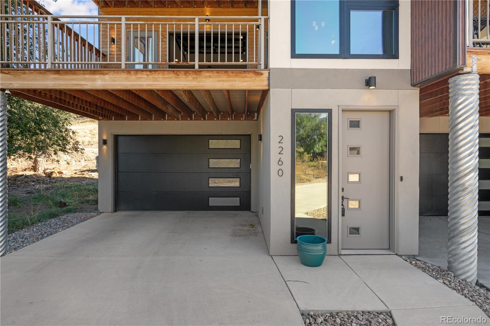 MLS Image #5 for 2260  glenn street,colorado springs, Colorado