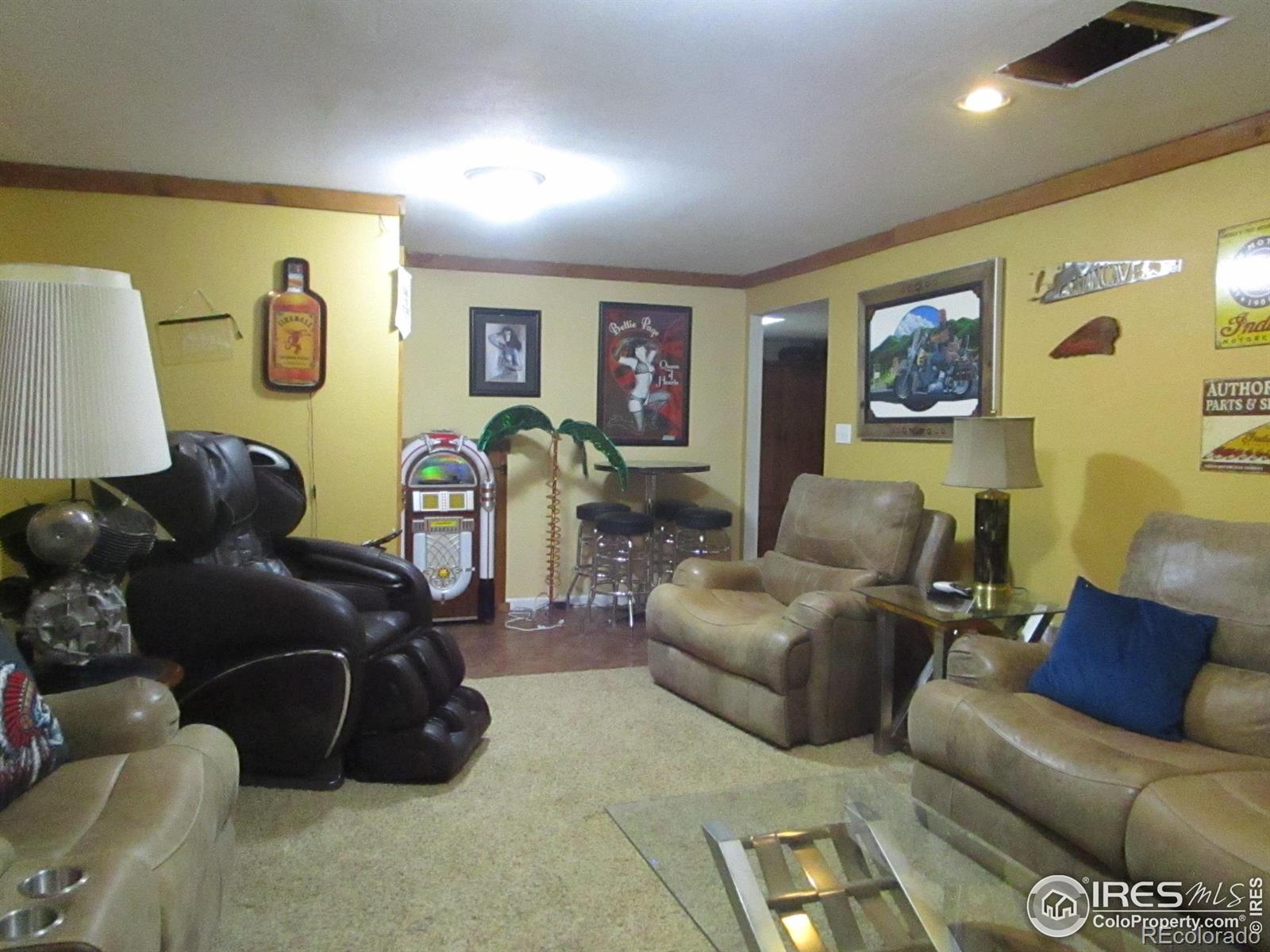 MLS Image #13 for 322  vine street,burlington, Colorado
