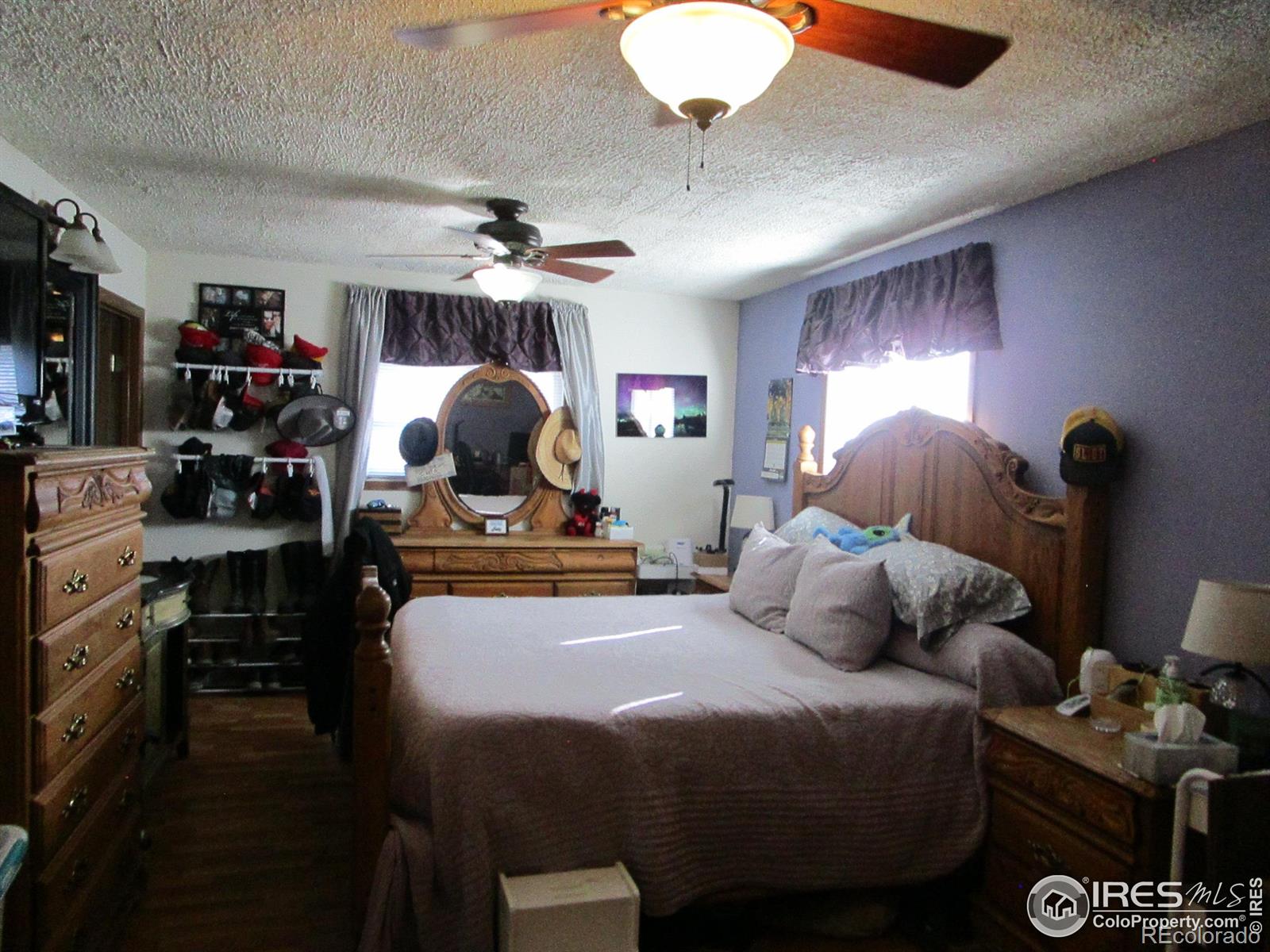 MLS Image #7 for 322  vine street,burlington, Colorado