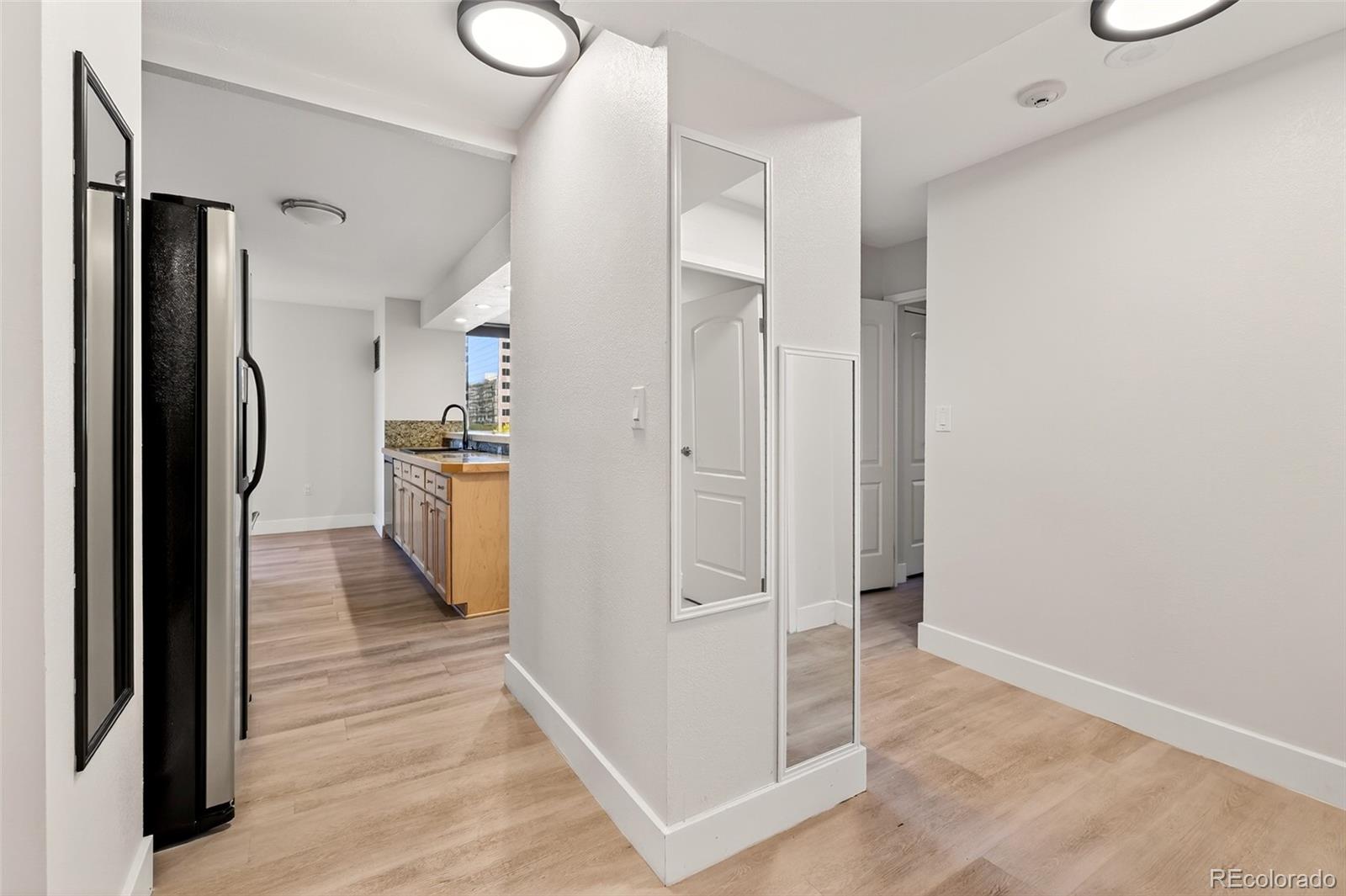 MLS Image #18 for 1625  larimer  505,denver, Colorado