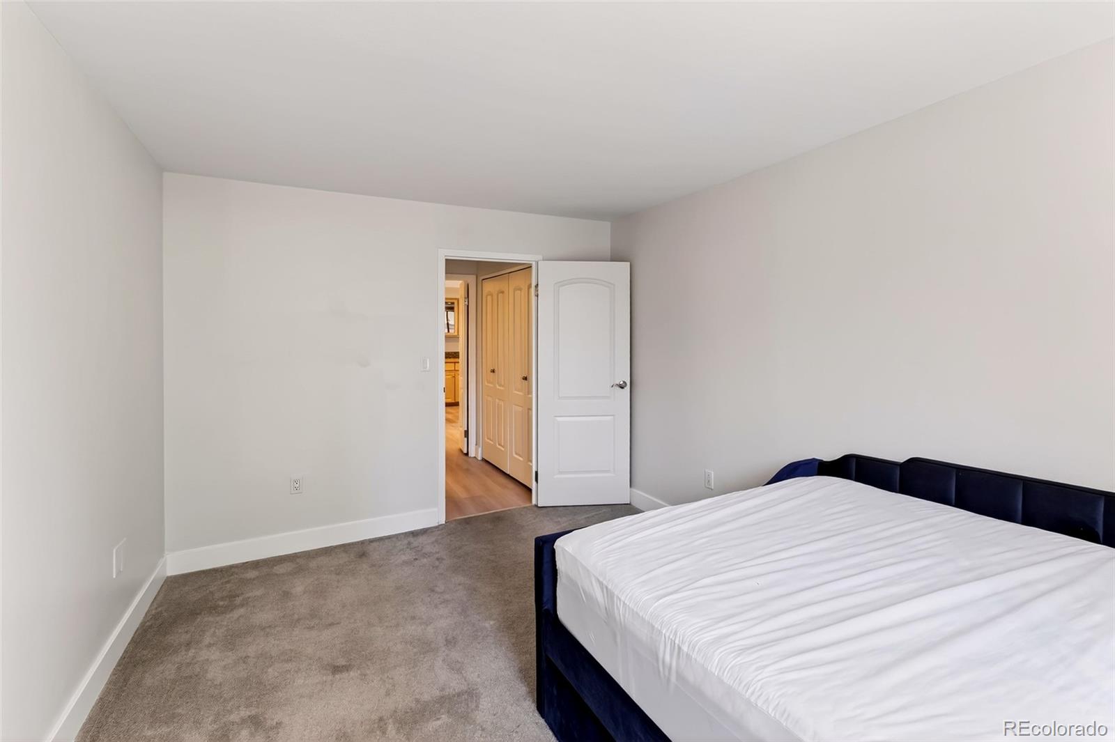 MLS Image #19 for 1625  larimer  505,denver, Colorado