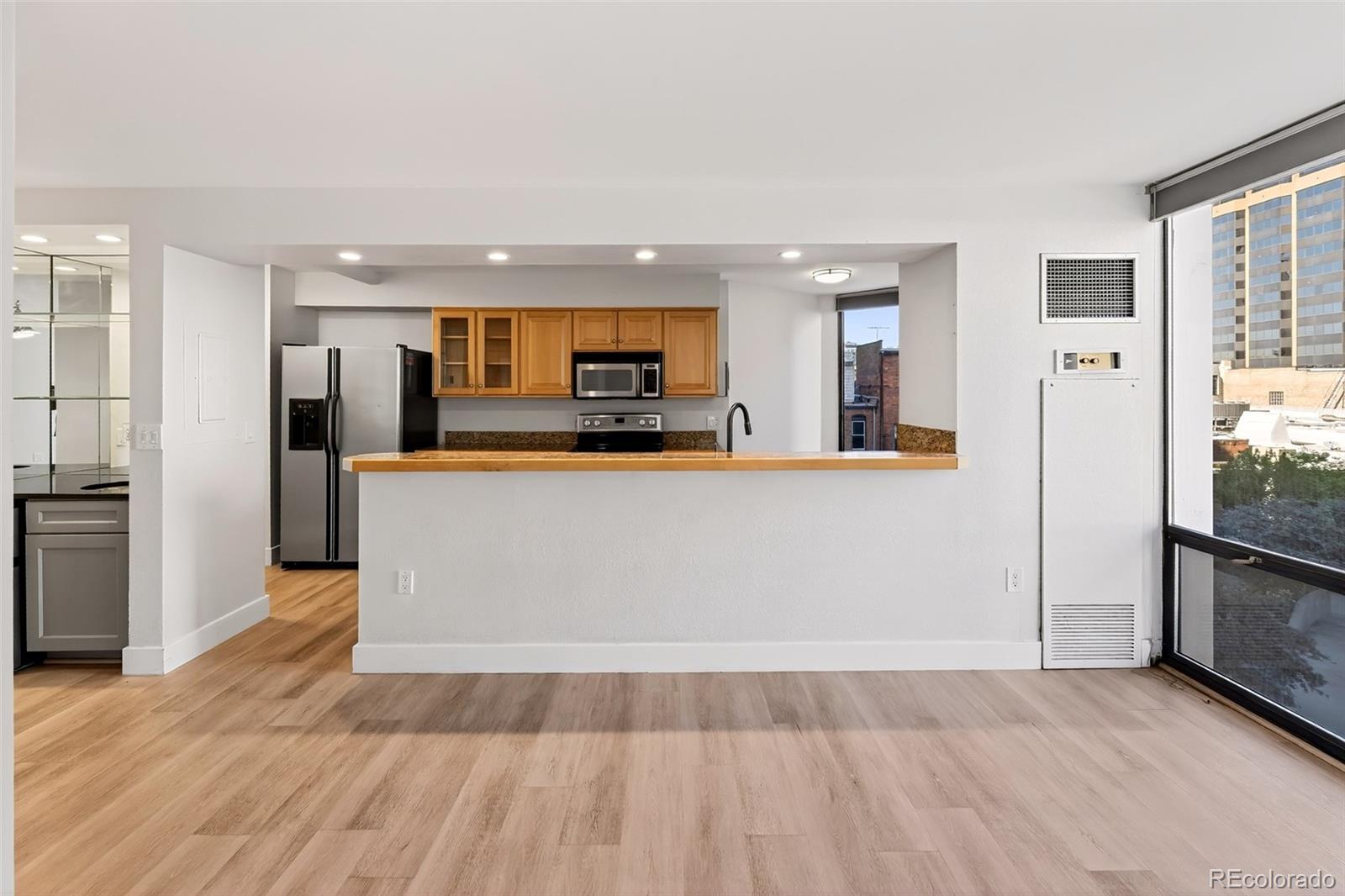 MLS Image #2 for 1625  larimer  505,denver, Colorado