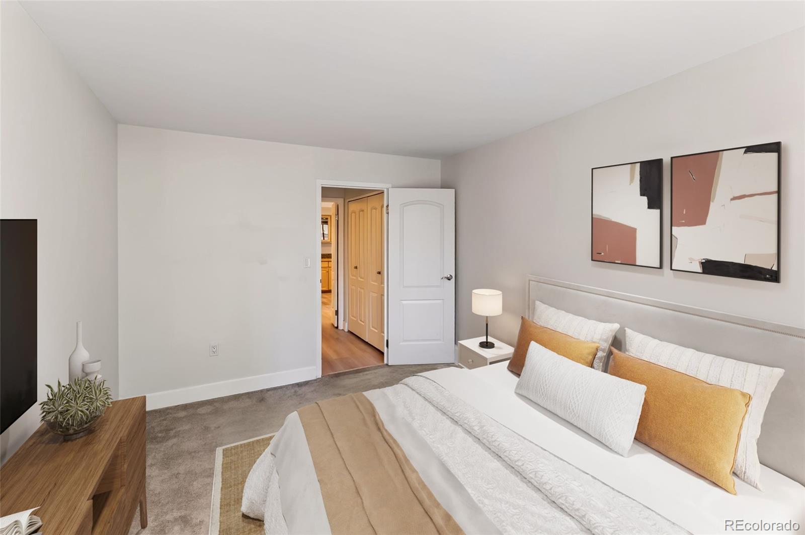 MLS Image #22 for 1625  larimer  505,denver, Colorado