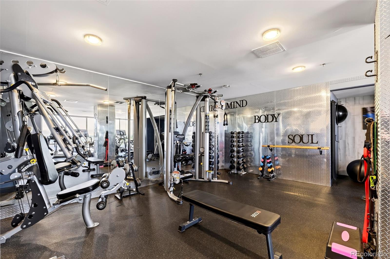 MLS Image #32 for 1625  larimer  505,denver, Colorado