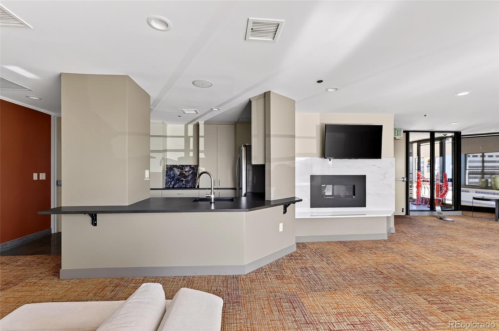 MLS Image #34 for 1625  larimer  505,denver, Colorado