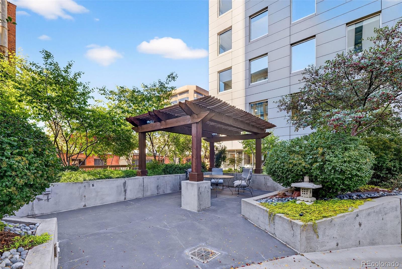 MLS Image #40 for 1625  larimer  505,denver, Colorado