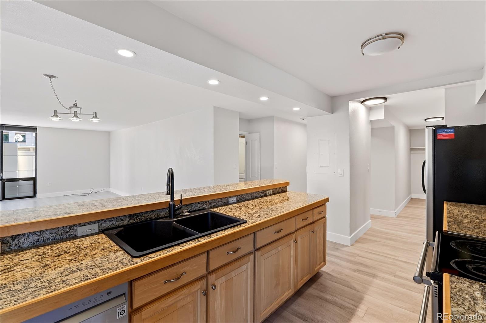 MLS Image #6 for 1625  larimer  505,denver, Colorado