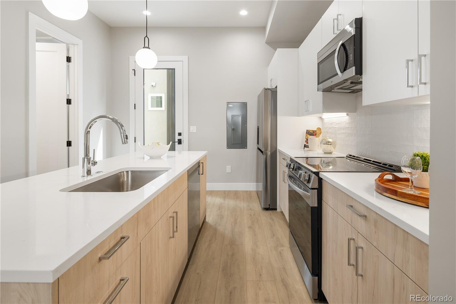 MLS Image #4 for 4819 n tejon street,denver, Colorado
