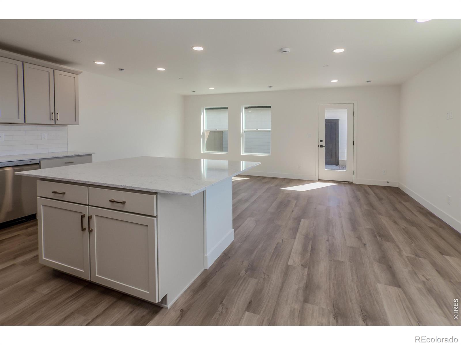 MLS Image #14 for 981  trumpet lane,windsor, Colorado