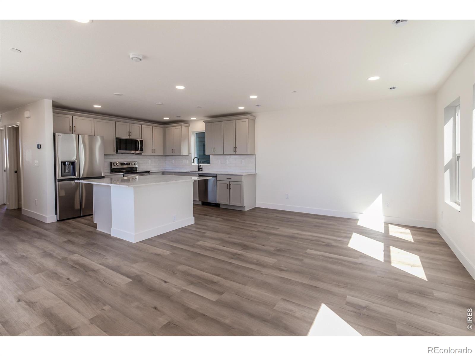 MLS Image #16 for 981  trumpet lane,windsor, Colorado