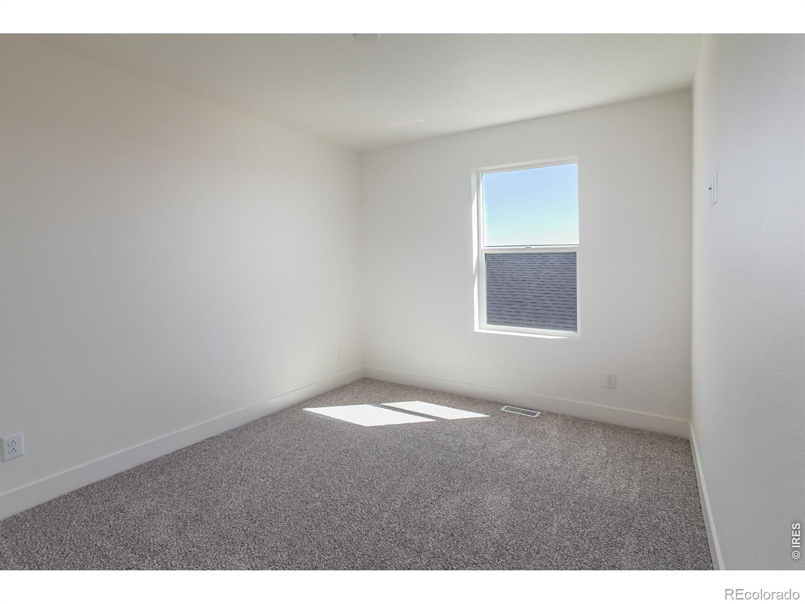 MLS Image #30 for 981  trumpet lane,windsor, Colorado