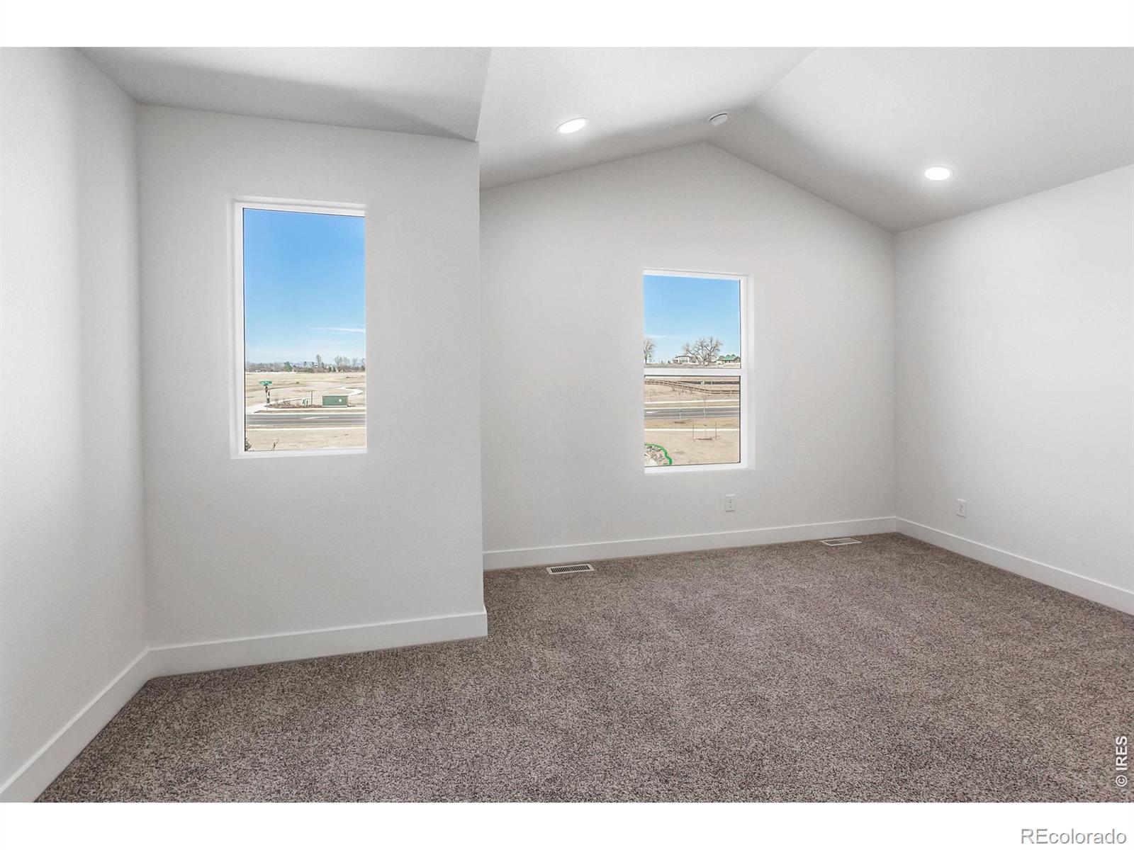MLS Image #33 for 981  trumpet lane,windsor, Colorado