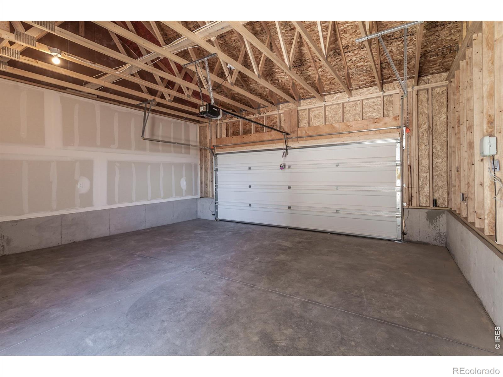 MLS Image #38 for 981  trumpet lane,windsor, Colorado