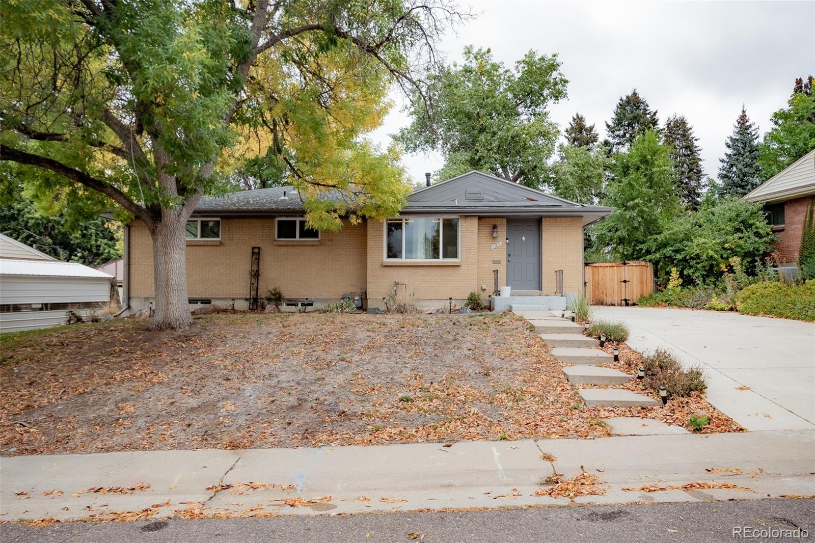 MLS Image #1 for 2569 e cresthill avenue,centennial, Colorado