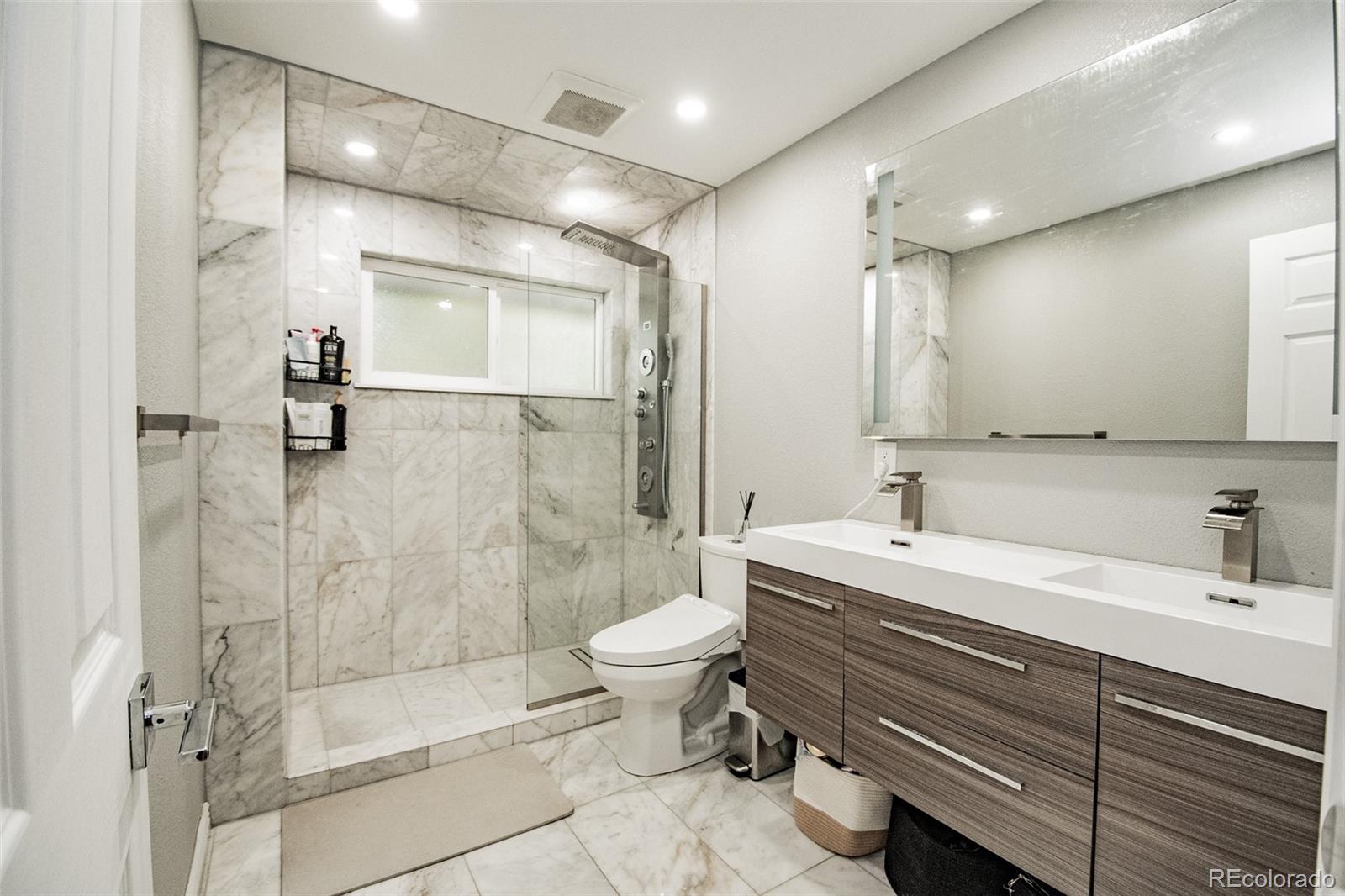 MLS Image #12 for 2569 e cresthill avenue,centennial, Colorado