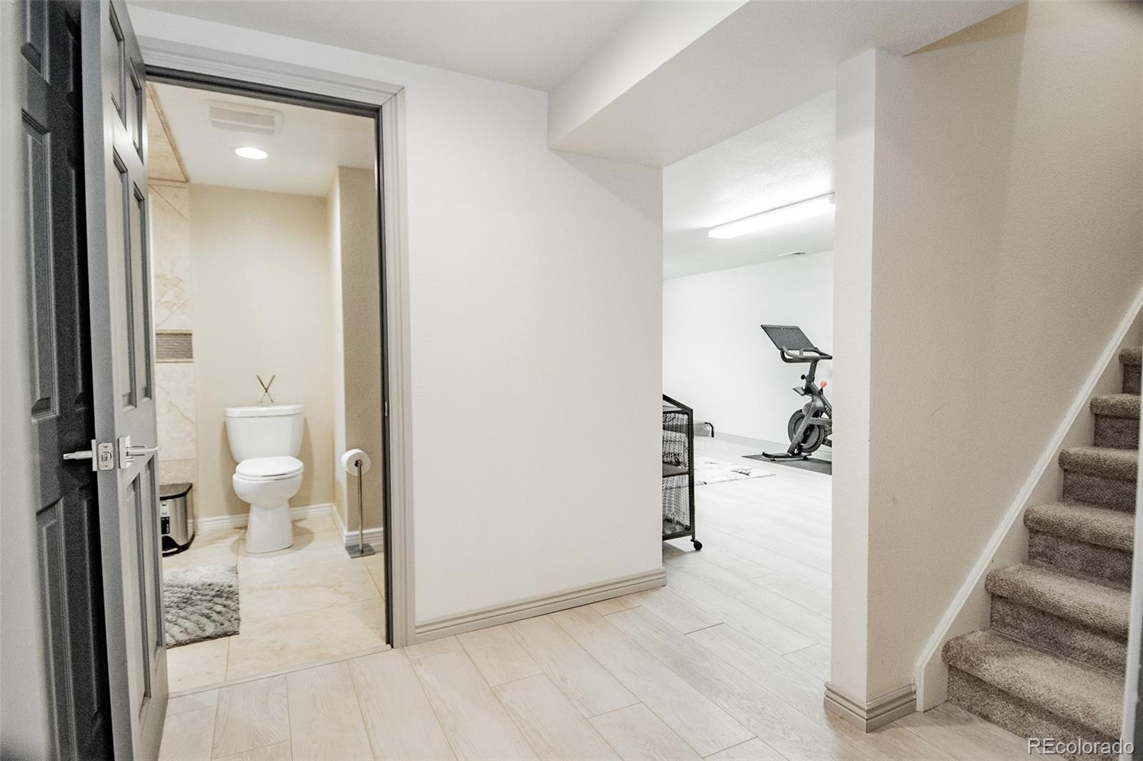 MLS Image #15 for 2569 e cresthill avenue,centennial, Colorado