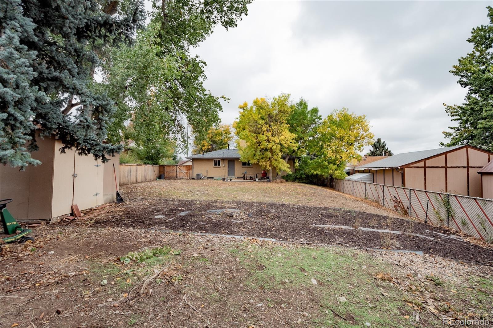 MLS Image #27 for 2569 e cresthill avenue,centennial, Colorado