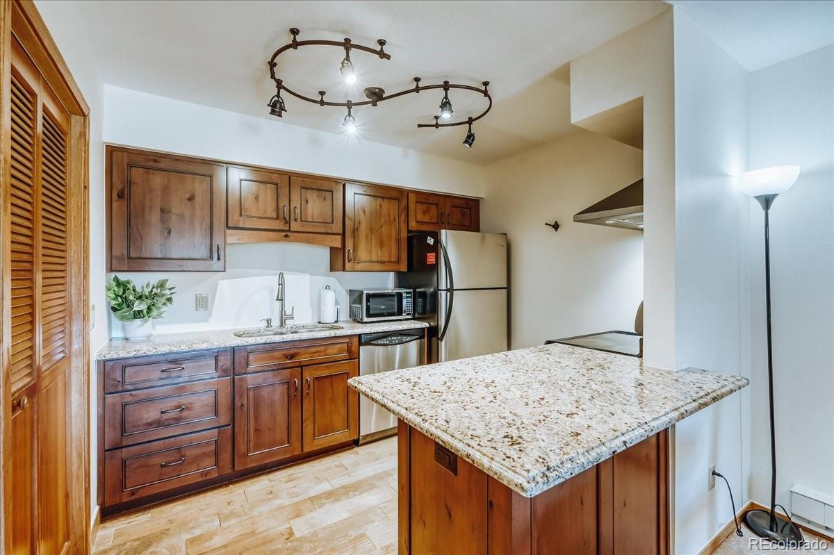 MLS Image #7 for 875  four oclock road,breckenridge, Colorado