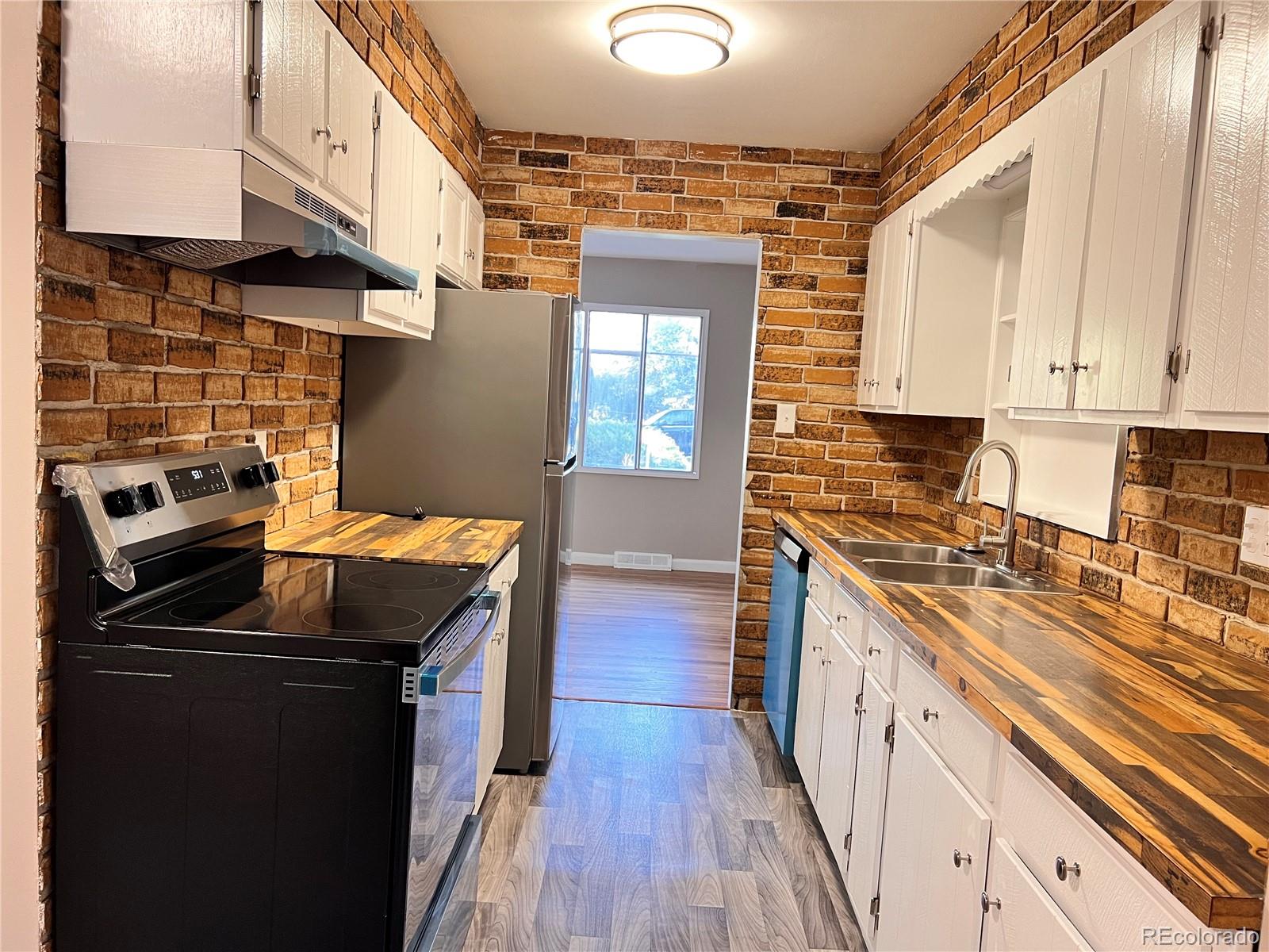 MLS Image #7 for 885  ironton street,aurora, Colorado