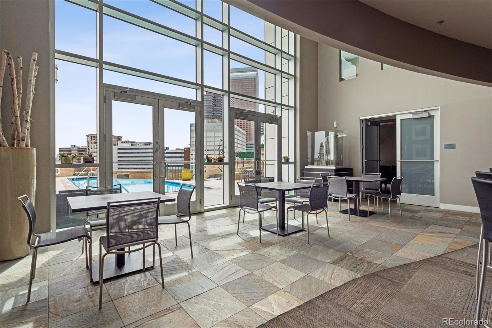 MLS Image #40 for 2001  lincoln street 1810,denver, Colorado