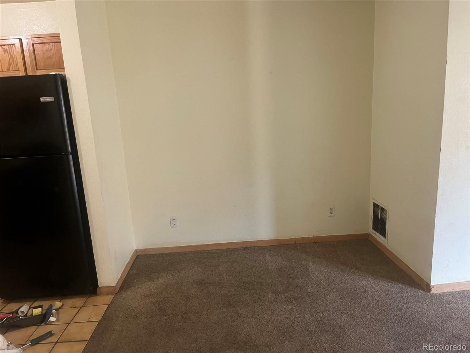 MLS Image #5 for 2529  devonshire court,denver, Colorado