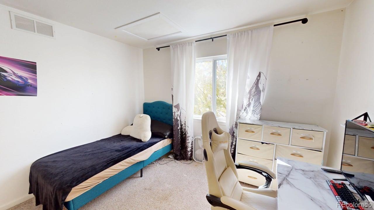 MLS Image #13 for 2372  asoka street,strasburg, Colorado