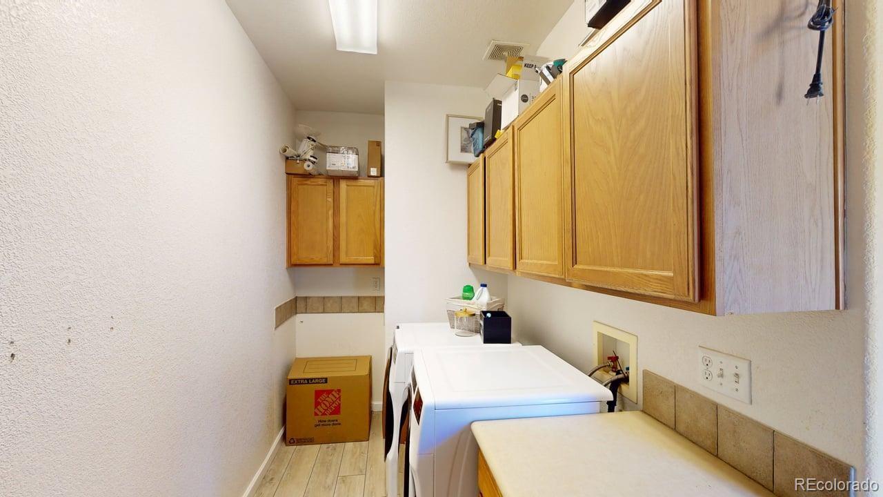 MLS Image #8 for 2372  asoka street,strasburg, Colorado