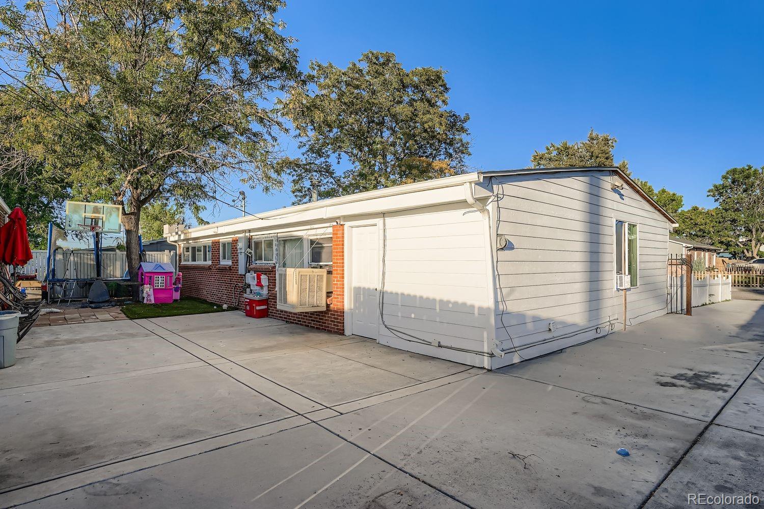 MLS Image #15 for 6625  locust street,commerce city, Colorado
