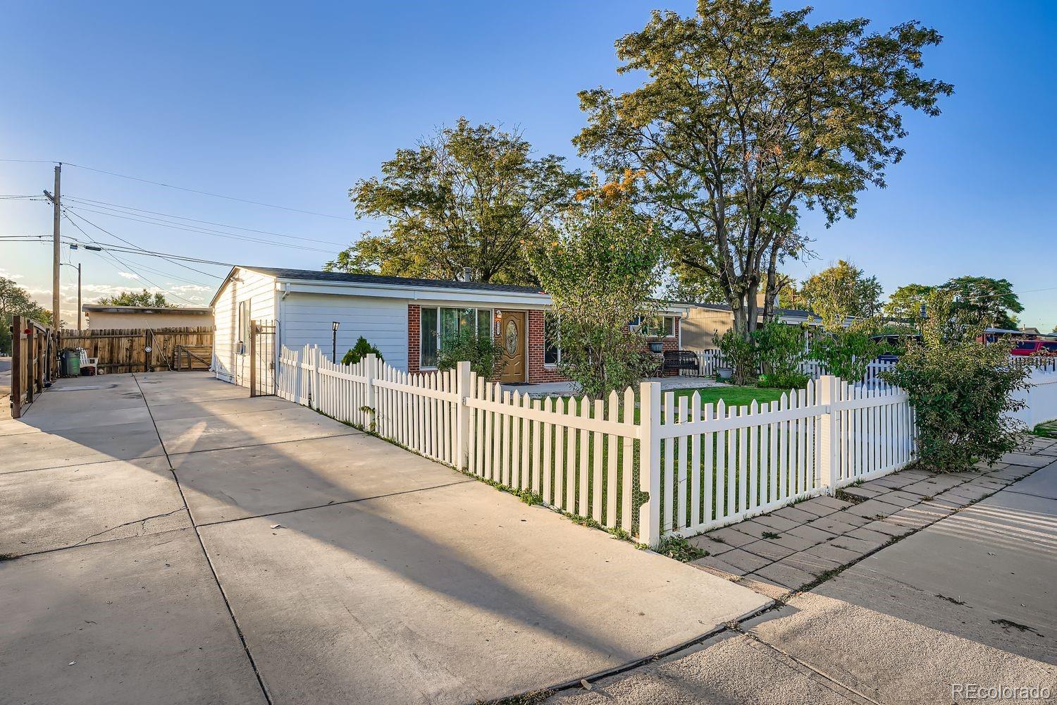 MLS Image #2 for 6625  locust street,commerce city, Colorado