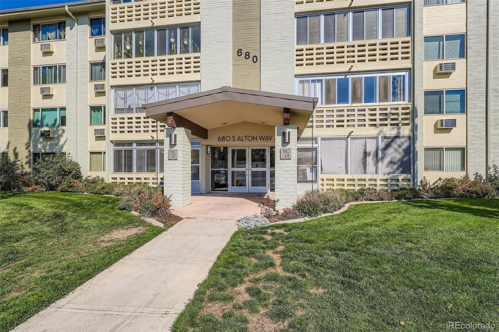 MLS Image #3 for 680 s alton way 1b,denver, Colorado