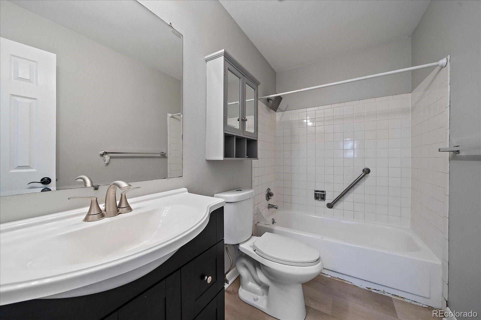 MLS Image #7 for 9901 e evans avenue,aurora, Colorado
