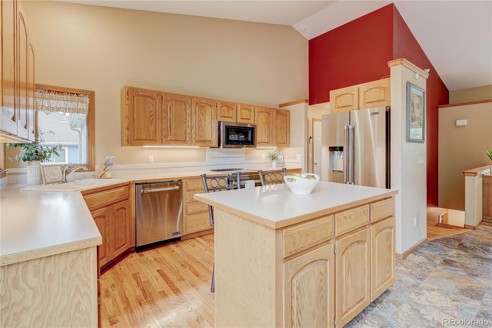 MLS Image #9 for    ,, Colorado