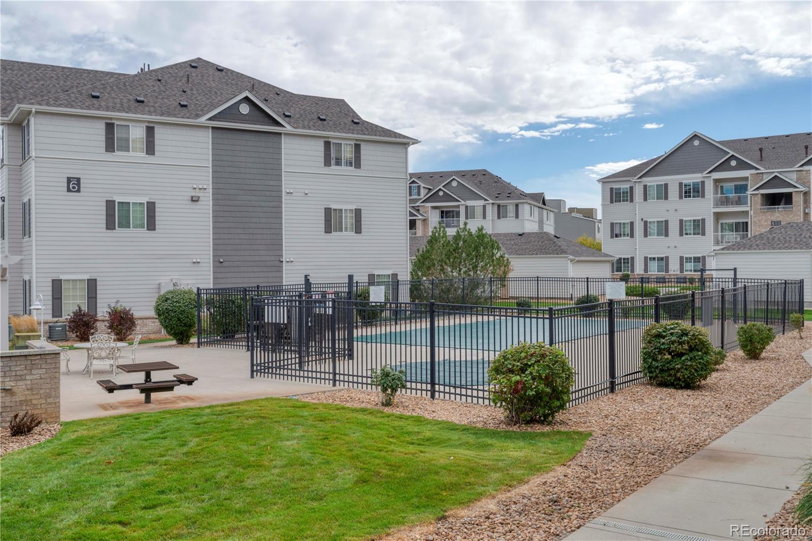 MLS Image #13 for 15700 e jamison drive,englewood, Colorado