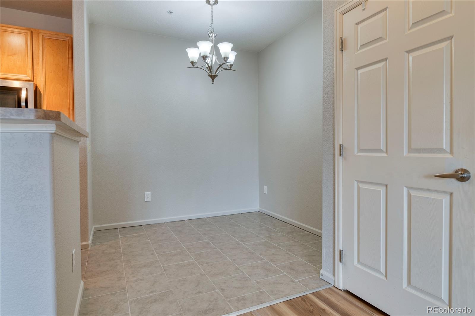 MLS Image #5 for 15700 e jamison drive,englewood, Colorado
