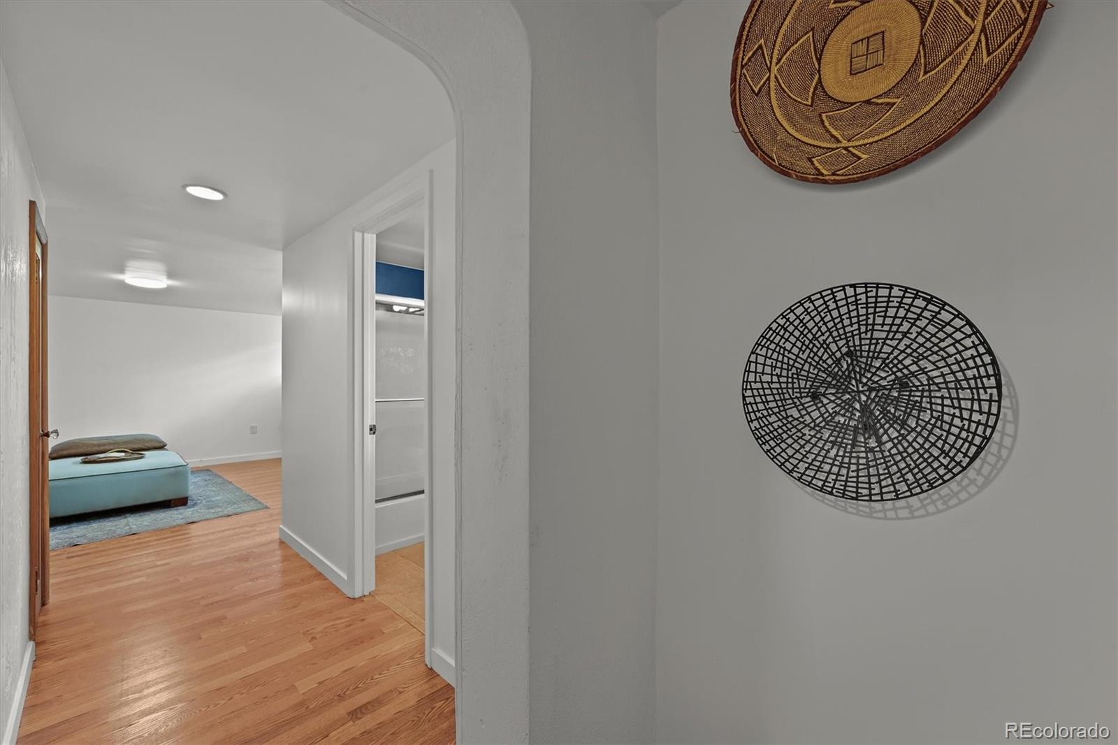 MLS Image #30 for 2901  monaco parkway,denver, Colorado