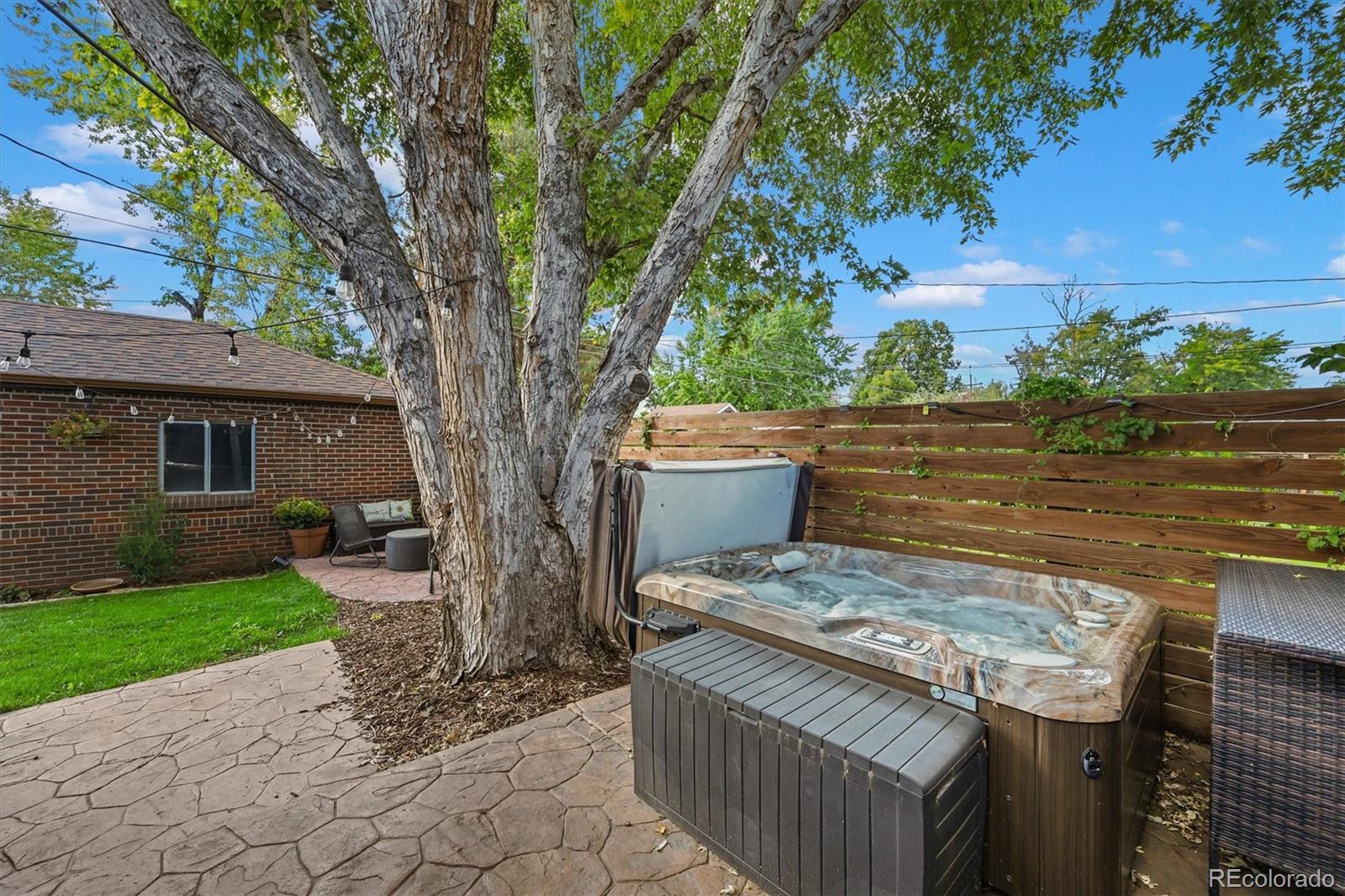 MLS Image #38 for 2901  monaco parkway,denver, Colorado