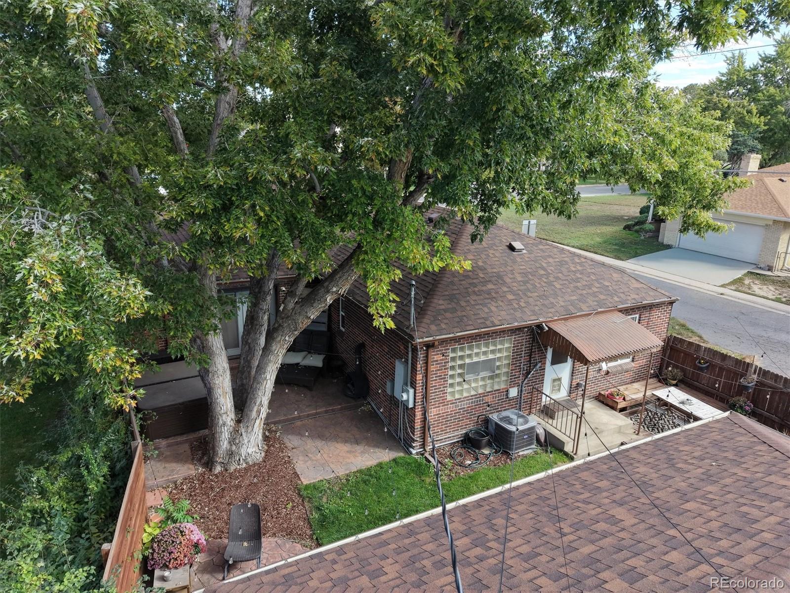 MLS Image #39 for 2901  monaco parkway,denver, Colorado