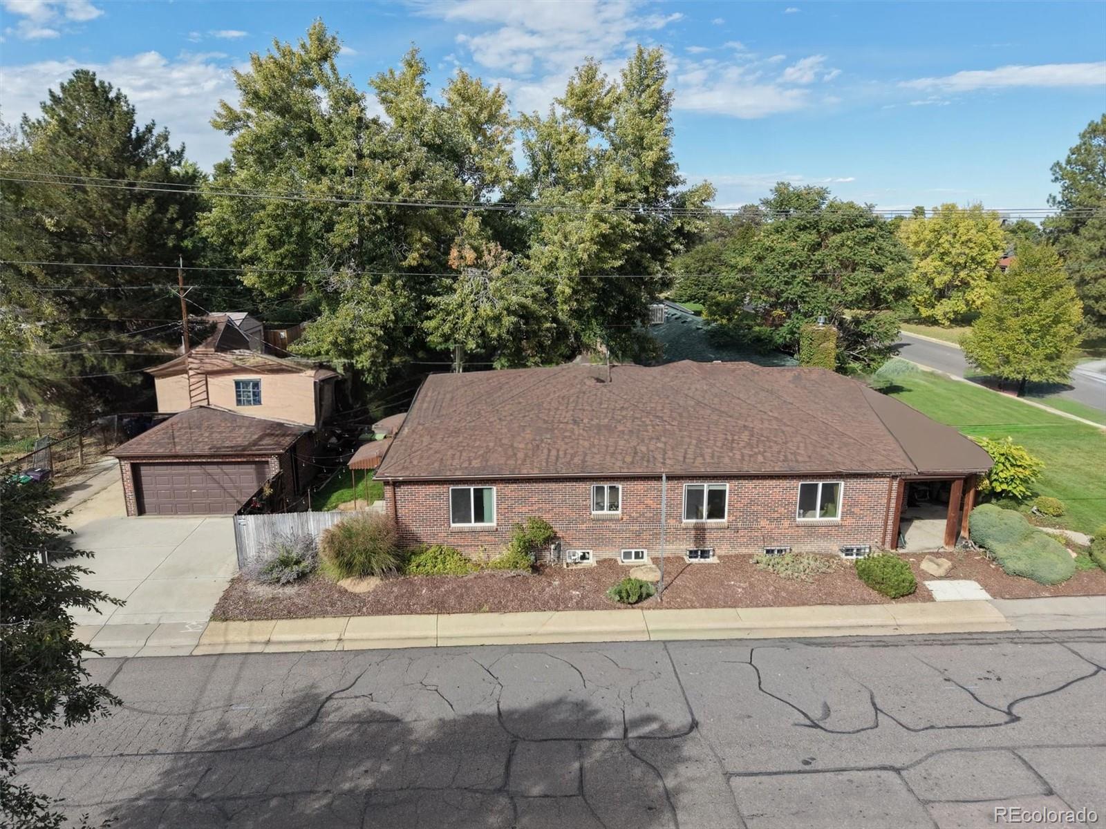 MLS Image #46 for 2901  monaco parkway,denver, Colorado